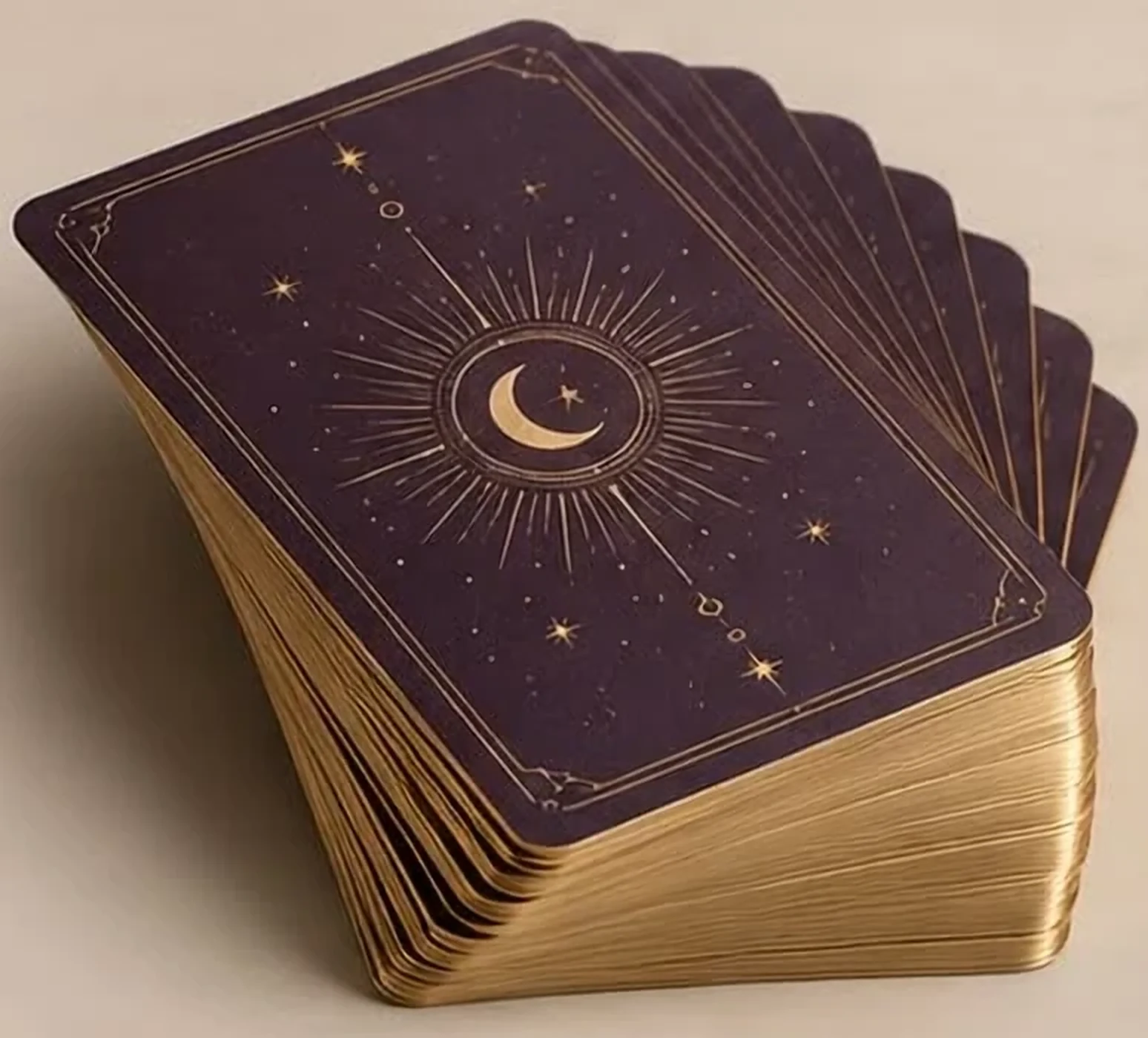 Baralho do oráculo O Universo Responde, com cantos dourados